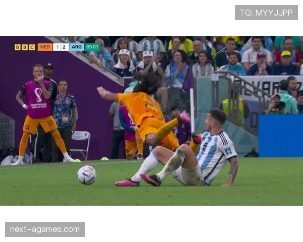 替补席球员犯规，裁判如何判罚？规则拆解