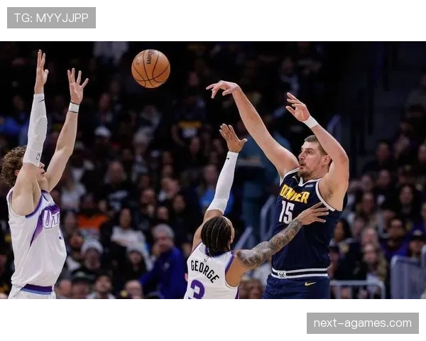 约基奇高效挡拆制造错位，提升球队关键得分效率