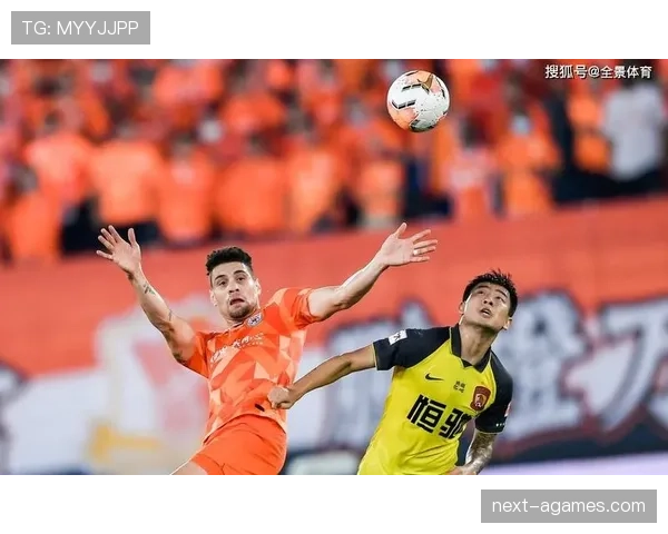 坎通纳回撤接应主导进攻，强强对话中撕开对手防线